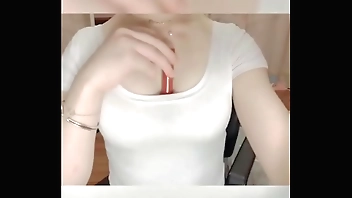 CHINESE t. BIG BOOBS GIRL.show her boobs.