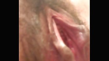 私の失禁潮吹きオナニー見てください