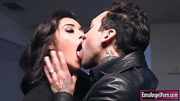 Brooklyn Gray roughed up by tattooed guy