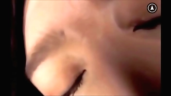 関西弁で甘えてくる超美人彼女