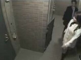 Sexy Nippon masseuse fucks client in Tokyo hotel room, XXX action caught on camera