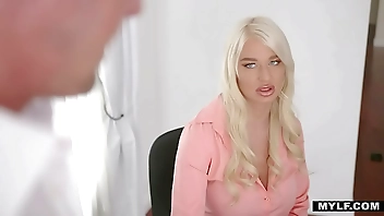 Milf London River spreads her legs and   commands her intern Jessy Jones to lick her   powerful pussy