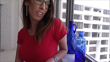 Weekend At The Beach With Step Mom - Dava Foxx - Family Therapy