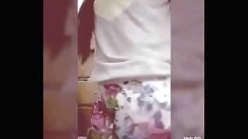 Mi novia me manda video desnudándose