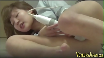 Japanese babe toys pussy her pussy