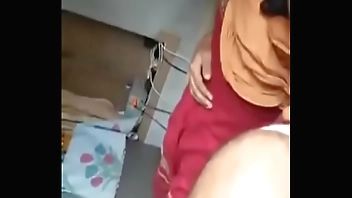 girls and bhabhi comment on the topic