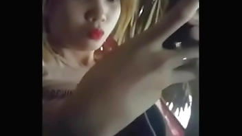 Em Gái Bán Cafe Chòi