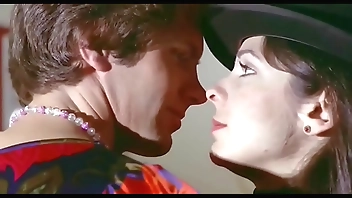 बहुत सारे किशोर कमबख्त के साथ क्लासिक फिल्म