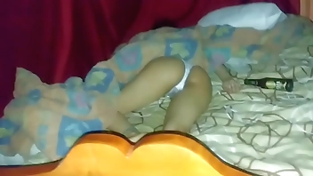 I do him the favor of waking up with a broken ass.