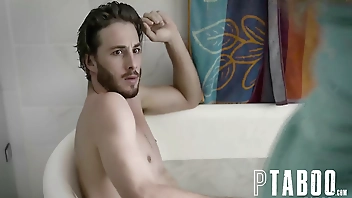 Aunts Hospitality A Riley Reyes Story