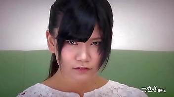 真面目そうなキャラとは真逆の変態プレイ願望のある間宮つくしちゃん 1