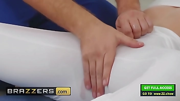 (Lacy Lennon, Keiran Lee) - Yoga Freaks Episode - Brazzers