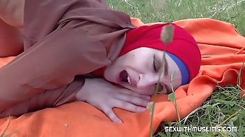 Fucking a muslim in the bushes
