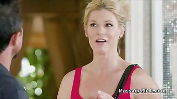 Oily MILF masseuse blows clients fat cock