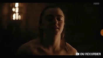 Arya Stark sex scene