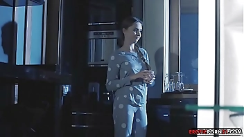 गीली रात