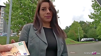 GERMAN SCOUT - TEENY BONNIE BEI SPONTAN CASTING GEFICKT