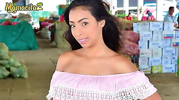 MAMACITAZ - Hot Latina Amateur Yamile Duran Shows Off Her Skills On Camera