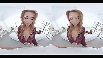 TAYLOR SANDS in VIRTUAL TABOO STEPSISTER VR