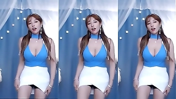 Jeehyeoun sexy dance #4