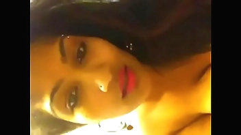 What is her name she is so hot fingering for dildo