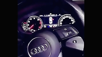 长的清纯可爱新疆小美女主播与土豪大叔伪老公车震直播高潮喷了好多水大叔还说要搞她妹对白精彩