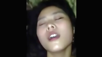 Amateur asian couple fucking