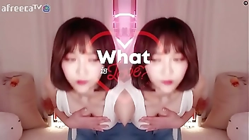 BJ Winter does sexy dance