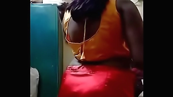 Swathi naidu exchanging saree by showing boobs,body parts and getting ready for shoot part-2