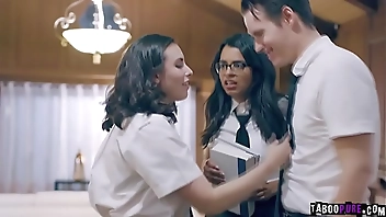 Nerdy teen Casey Calvert went her classmate Vienna Black and didnt expect to start a 3some session with Vienna and her stepbro Justin Hunt.