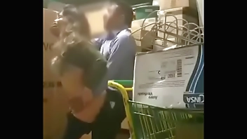 Un rapidito a mi compañera de trabajo