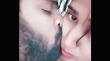 Swathi naidu romance on bed with her boyfriend