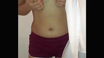 Indian girl undress in front of her bf