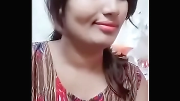 Swathi naidu romantic seducing and singing song