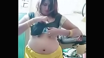 Swathi naidu sexy saree change