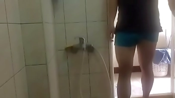 Taiwanese spy shower