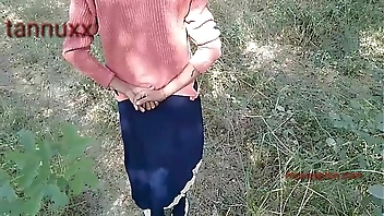 Outdoor jangle  girlfriend teen shalini