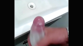 Punhetinha com o Tenga Egg que ganhei de presente...