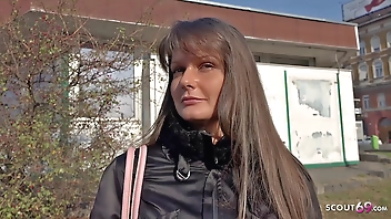 GERMAN SCOUT - ANAL SEX fur Teen Victoria bei echten Casting