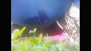 OUTDOOR PLESURE AND WET PUSSY! pee underneath into my leggins in a public park