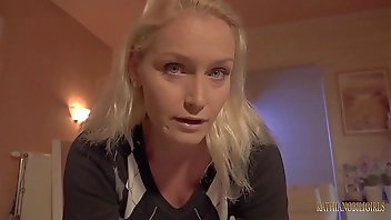 'S HOLOGRAPH?!! It could never replace the warm touch of your real m.!!