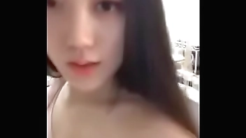 白富美主播声音甜美奶子硕大阴毛稀疏私处粉嫩诱人