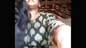 hot mallu aunty stripping showing juicy tits