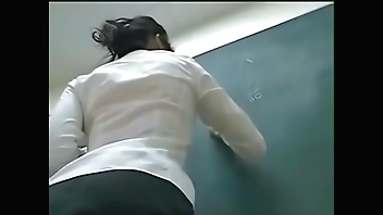 Who is this actress and the jav code?