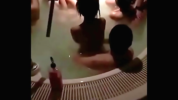 [HQ] Nude Pool Party of Chinese