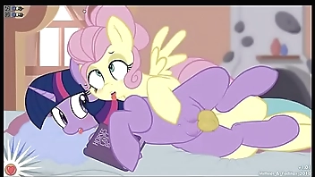 Twilight y Futa Fluttershy