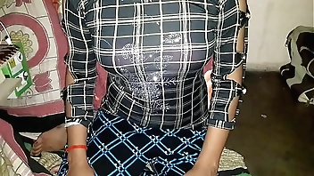 enjoy for desi chuubby girl in room