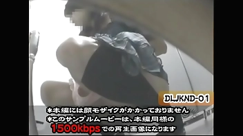 手撮り隠撮 公衆トイレ濡れオナニー