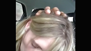 Wife sucking n. dick in car