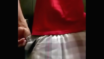 Niece sends video to boyfriend